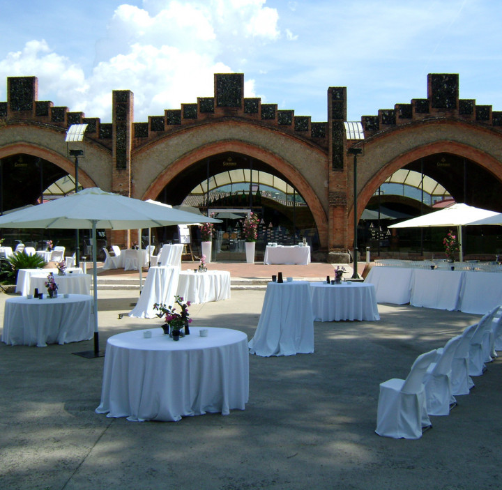 Museu-Outdoor_Codorníu_bodas_banquetes_eventos_unicos_exterior_20.jpg
