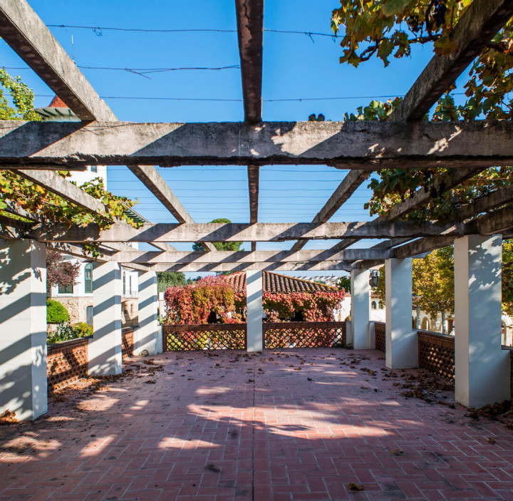 pergola2.jpg